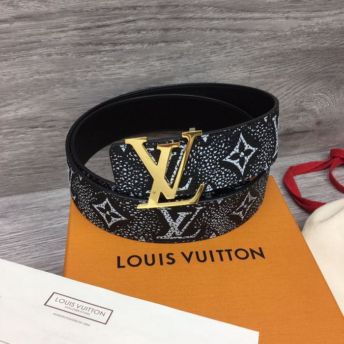 Louis Vuitton Belt 40MM LVB00071